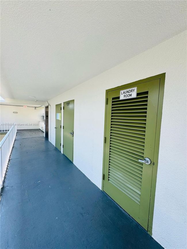 APT-315 - 4215 University Dr, Condo with 2 bedrooms, 2 bathrooms and null parking in Sunrise FL | Image 50