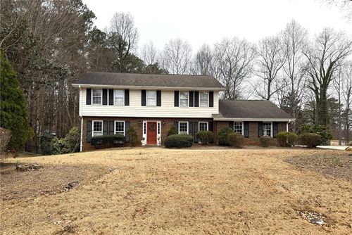 1140 Falstaff Dr, Roswell, GA, 30076-1356 | Card Image