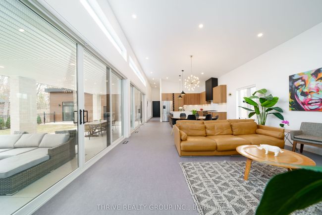 10107 Pinery Bluffs Rd, House other with 4 bedrooms, 4 bathrooms and 10 parking in Grand Bend ON | Image 13