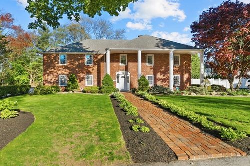 7 Longbow Circle, Lynnfield, MA, 01940 | Card Image