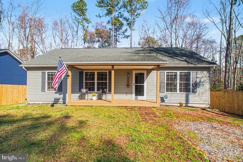 261 Azure Dr, COLONIAL BEACH, VA, 22443-3708 | Card Image