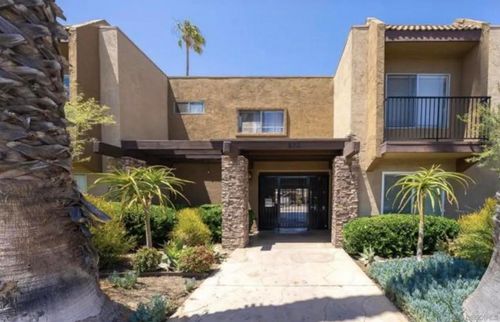 13-620 E Lexington Ave, El Cajon, CA, 92020-4652 | Card Image
