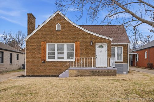 1224 S Knoxville Ave, Tulsa, OK, 74112-4924 | Card Image