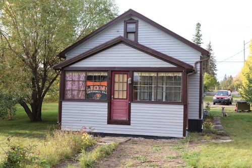 4702 4 Avenue, Edson, AB, T7E1C6 | Card Image
