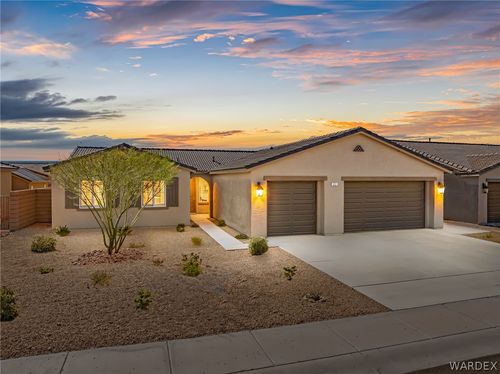532 Downey Dr, Bullhead City, AZ, 86442-4208 | Card Image