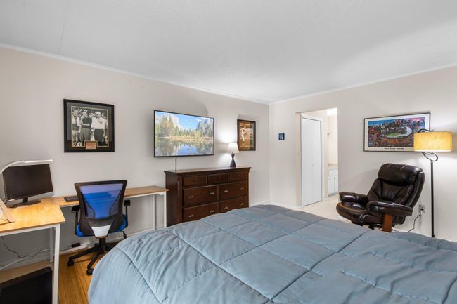 Primary Bedroom | Image 10