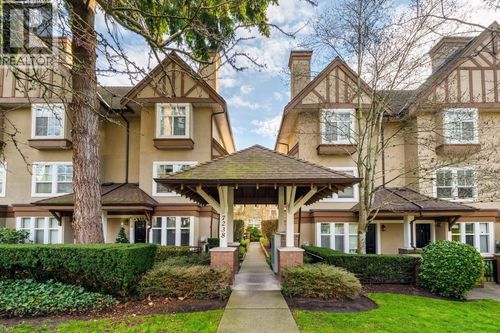 25-7238 18th Ave, Burnaby, BC, V3N1H3 | Card Image