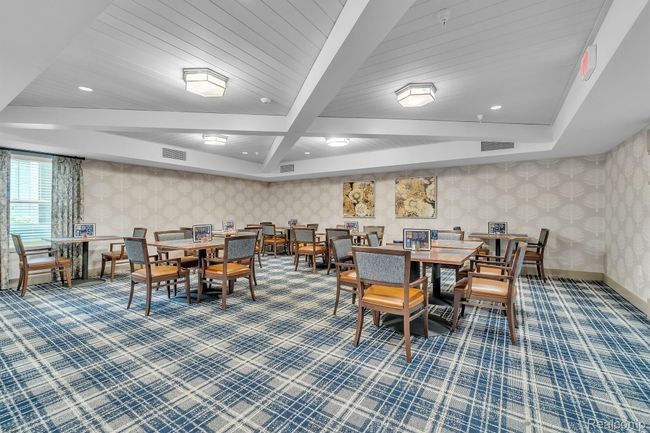 APT-201 - 1957 S Telegraph Rd, Condo with 2 bedrooms, 2 bathrooms and null parking in Bloomfield Hills MI | Image 27