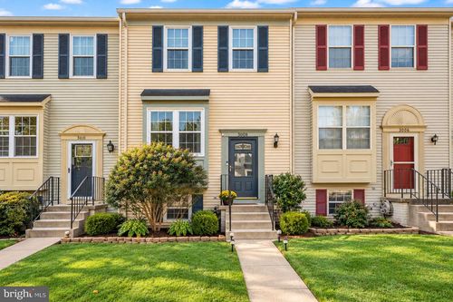 3008 Antrim Cir, DUMFRIES, VA, 22026-3316 | Card Image