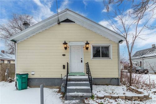 126 Bushnell St, Buffalo, NY, 14206-2805 | Card Image