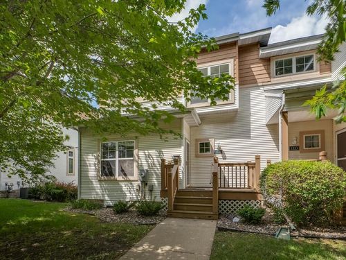 1221 Clarence St, Saint Paul, MN, 55106-2061 | Card Image