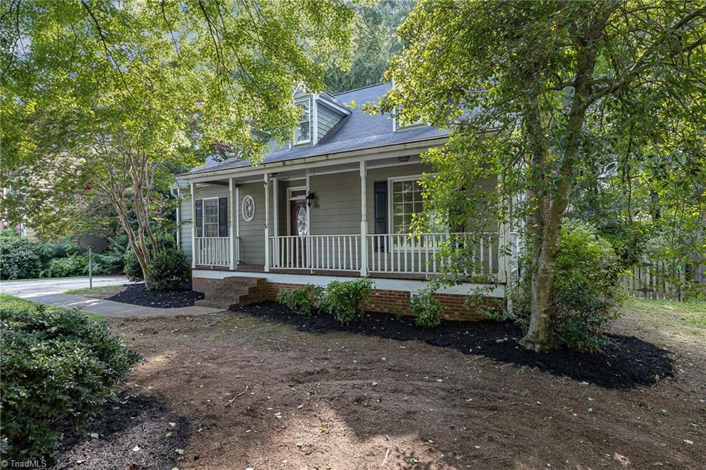 Southwind Rd, Greensboro, NC 27455