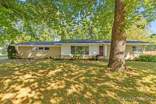 3343 Gateshead St, Rockford, MI, 49341-9217 | Card Image