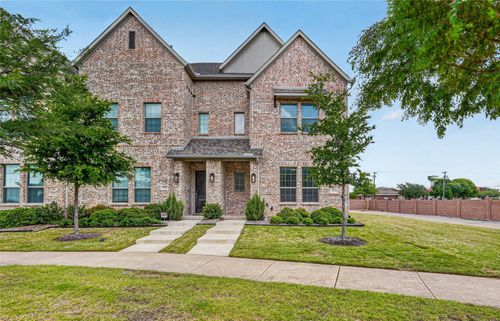 1511 Perrin Ln, Farmers Branch, TX, 75234-1314 | Card Image