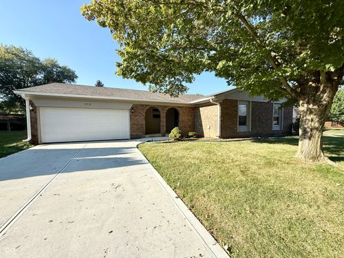1713 Sycamore Dr, Plainfield, IN, 46168-2170 | Card Image