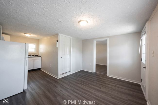 APT-10 - 2142 W Us Highway 40, Condo with 1 bedrooms, 1 bathrooms and null parking in Greenfield IN | Image 4
