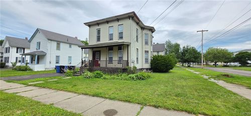 17 Park St, Cortland, NY, 13045-3219 | Card Image
