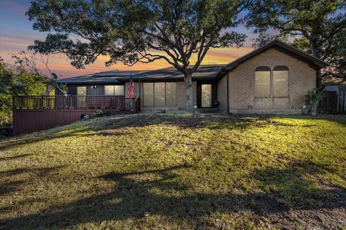 837 White Oak Dr, Woodway, TX, 76712-3364 | Card Image