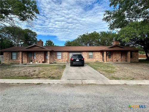 a-198 West St, New Braunfels, TX, 78130-1844 | Card Image