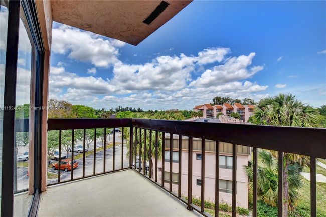 APT-401 - 1750 N Congress Ave, Condo with 2 bedrooms, 2 bathrooms and null parking in West Palm Beach FL | Image 26
