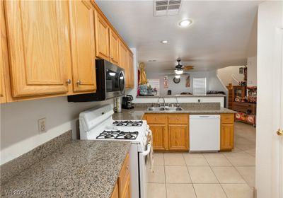 1259 Plum Canyon Street, House other with 3 bedrooms, 2 bathrooms and null parking in Las Vegas NV | Image 2