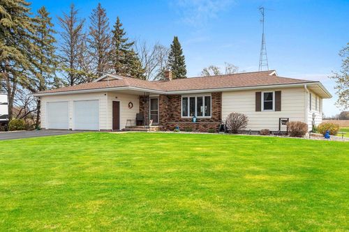 N5596 Range Line Road, Richmond, WI, 54166 | Card Image