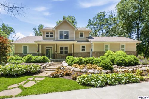 3435 Oakridge Road, Omaha, NE, 68112 | Card Image