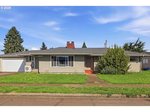 76 Woodlane Dr, Springfield, OR, 97477-2108 | Card Image