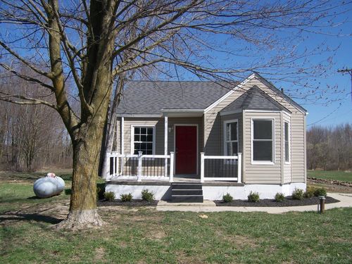 11172 Dunn Rd, Riley, MI, 48041-1401 | Card Image