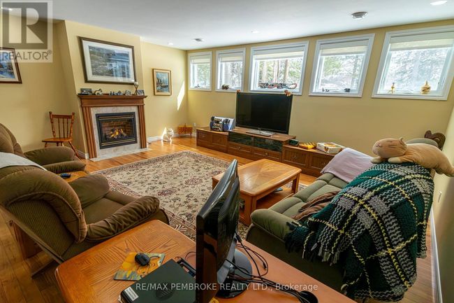 115 Island View Dr, House other with 3 bedrooms, 3 bathrooms and 15 parking in Golden Lake ON | Image 33