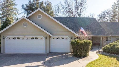 51892 Quail Ridge Road, Oakhurst, CA, 93644 | Card Image