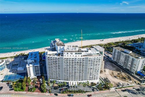 813-5401 Collins Ave, MIAMI BEACH, FL, 33140-2573 | Card Image