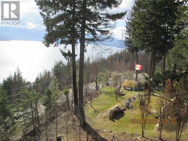 5305 Meadow Creek Cres, House other with 4 bedrooms, 3 bathrooms and 5 parking in Celista BC | Image 61