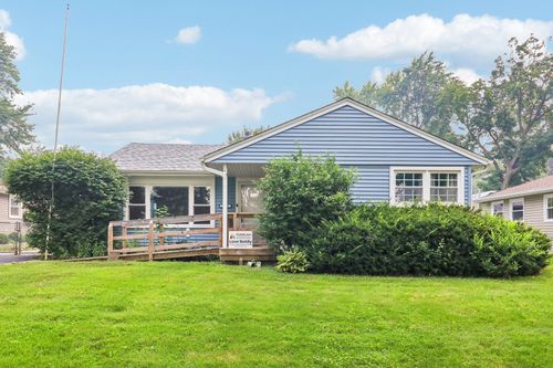 2206 Hawk Ln, Rolling Meadows, IL, 60008-2709 | Card Image