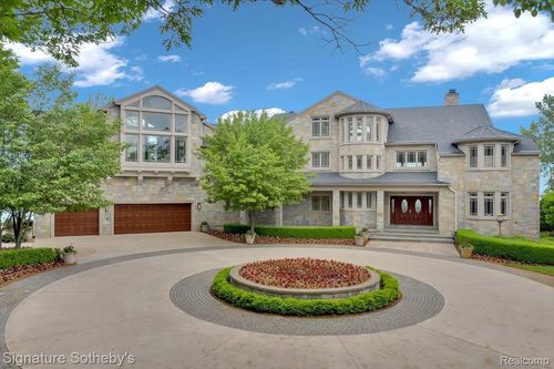 4150 Port Austin Rd, Caseville, MI, 48725-9661 | Card Image