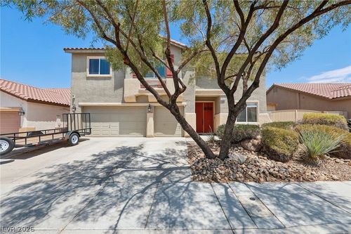 1060 Silver Star St, Henderson, NV, 89002-6562 | Card Image