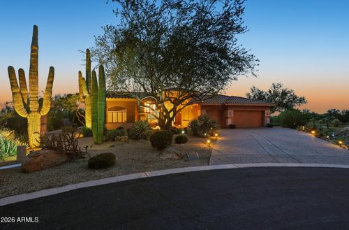 6807 E Bobwhite Way, Scottsdale, AZ, 85266-8524 | Card Image