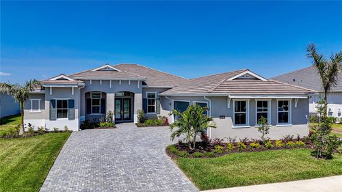 8218 Nevis Run, Lakewood Ranch, FL, 34202-2647 | Card Image
