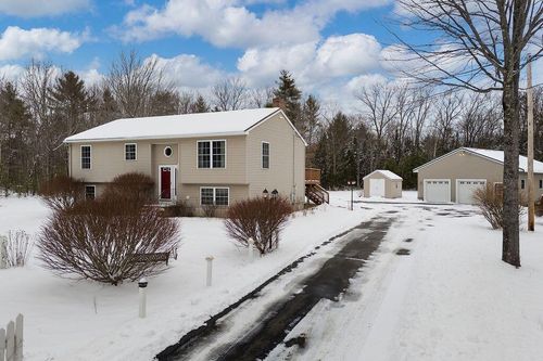 110 Saco Road, Standish, ME, 04084 | Card Image