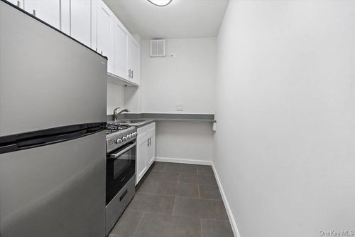 apt-5hi-2630 Kingsbridge Ter, Bronx, NY, 10463-7507 | Card Image