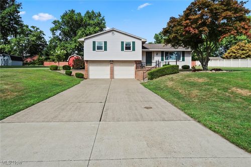 1873 Allen Dr, Salem, OH, 44460-4103 | Card Image