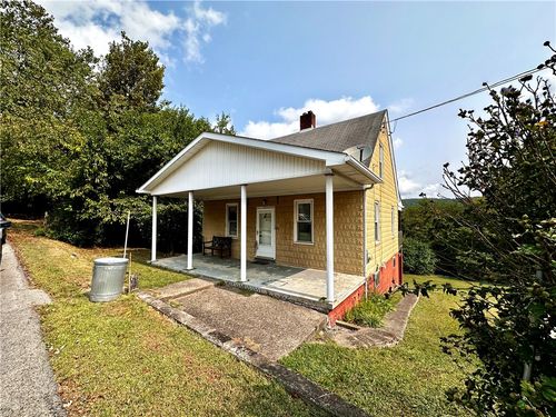 803 Locust St, La Belle, PA, 15450-1023 | Card Image