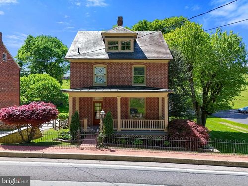 30 E Main St, RAILROAD, PA, 17355-9701 | Card Image