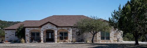111 Wagon Wheel Trl, Bertram, TX, 78605-4708 | Card Image