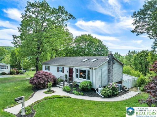 95 Franklin Heights Rd, Lehighton, PA, 18235-2302 | Card Image