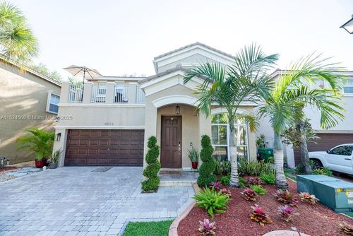 4832 Sw 159th Ave, Miramar, FL, 33027-5645 | Card Image