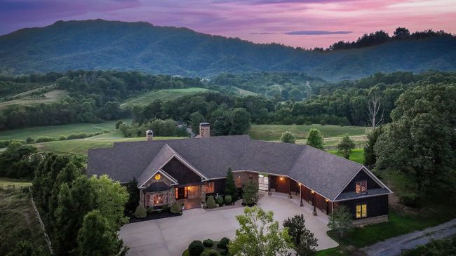 18325 Horton Hwy, House other with 5 bedrooms, 8 bathrooms and null parking in Fall Branch TN | Image 4