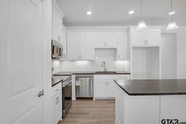 222 Nolan Farms Dr, House other with 3 bedrooms, 2 bathrooms and null parking in Winona TX | Image 9
