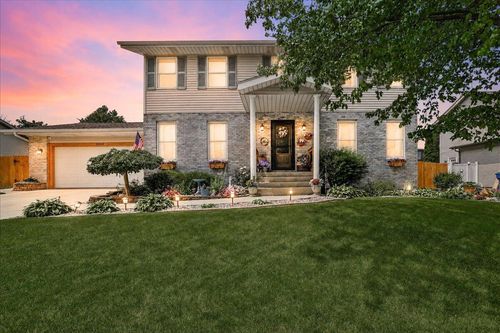 2242 Grand Ave, Schererville, IN, 46375-2191 | Card Image