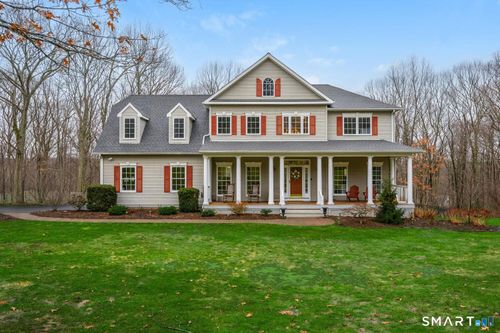 2 Apple Dr, Oxford, CT, 06478-3203 | Card Image